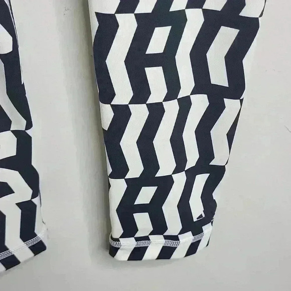 Adidas Women's Believe This Printed High-Rise‎ Leggings Size XS Black White - Picture 6 of 11